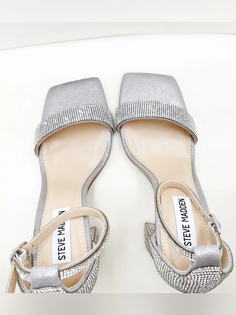 🆕{Steve Madden} TIAA Rhinestone Sandals